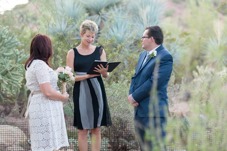 Desert Botanical Garden Wedding Photographers-09