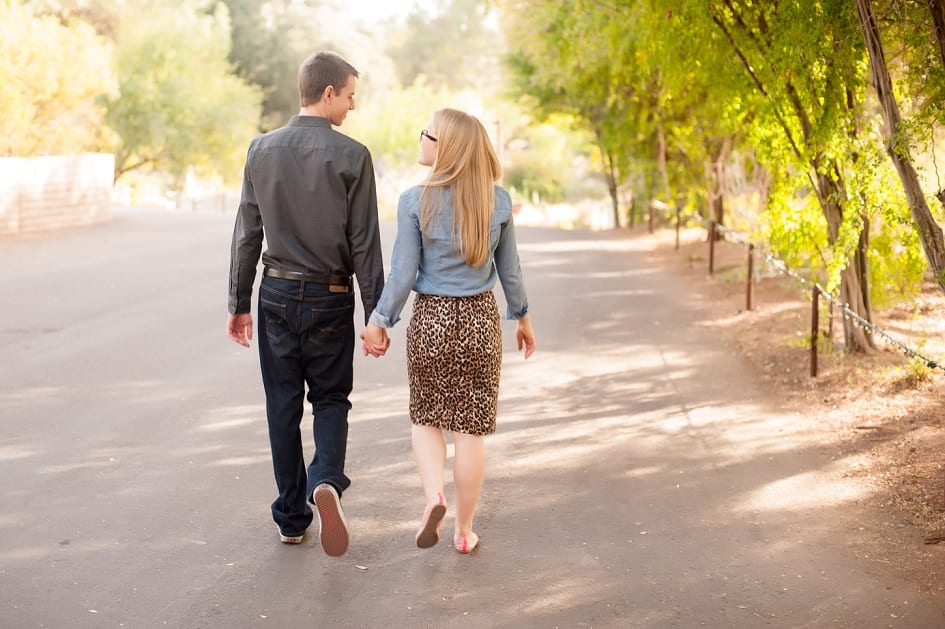 Phoenix Zoo Engagement Photographers-07